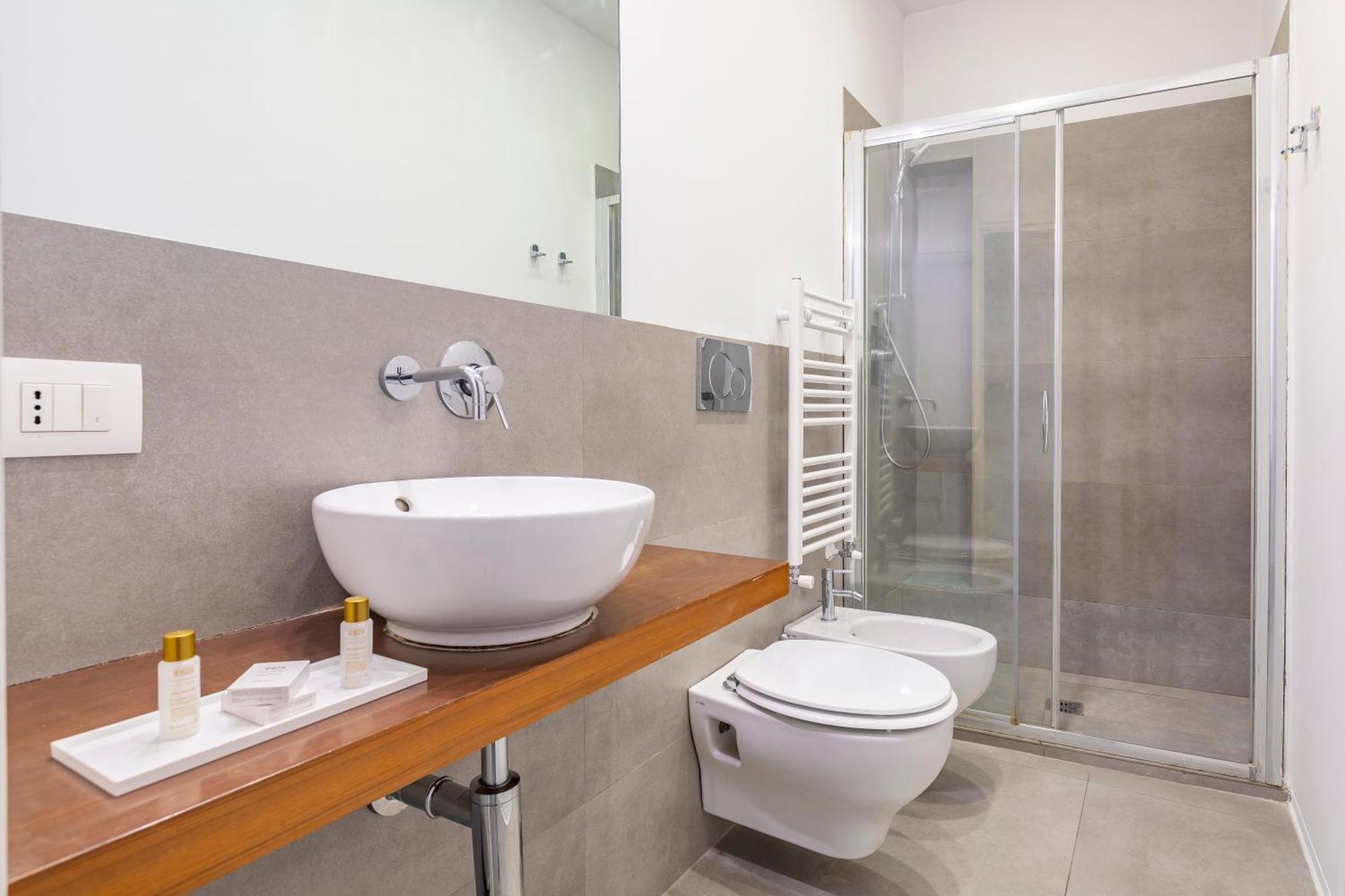 Great Opera House Apartment Rom